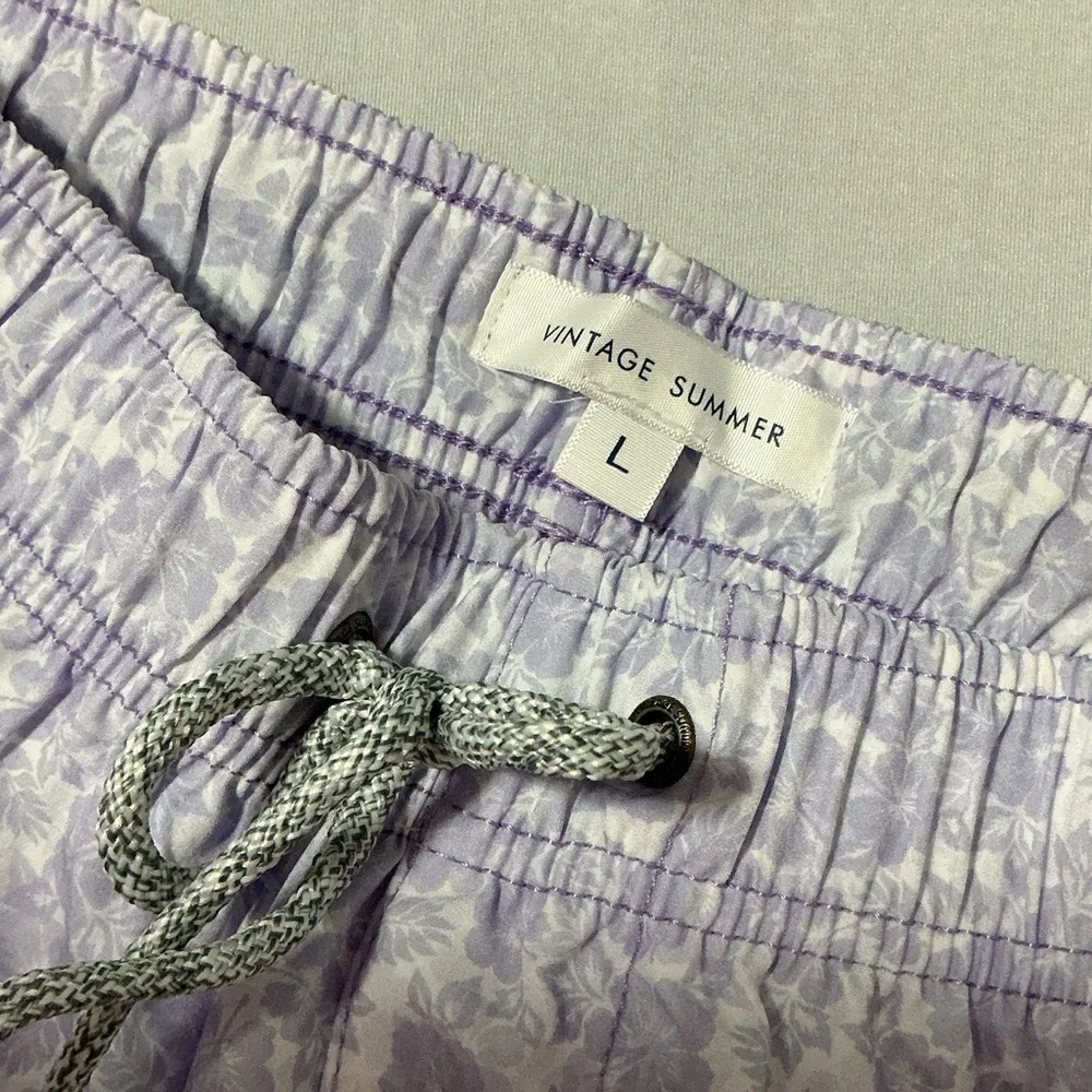 Vintage Summer Lilac Floral 4 Way Stretch Volleys Swim Shorts Size L NWT